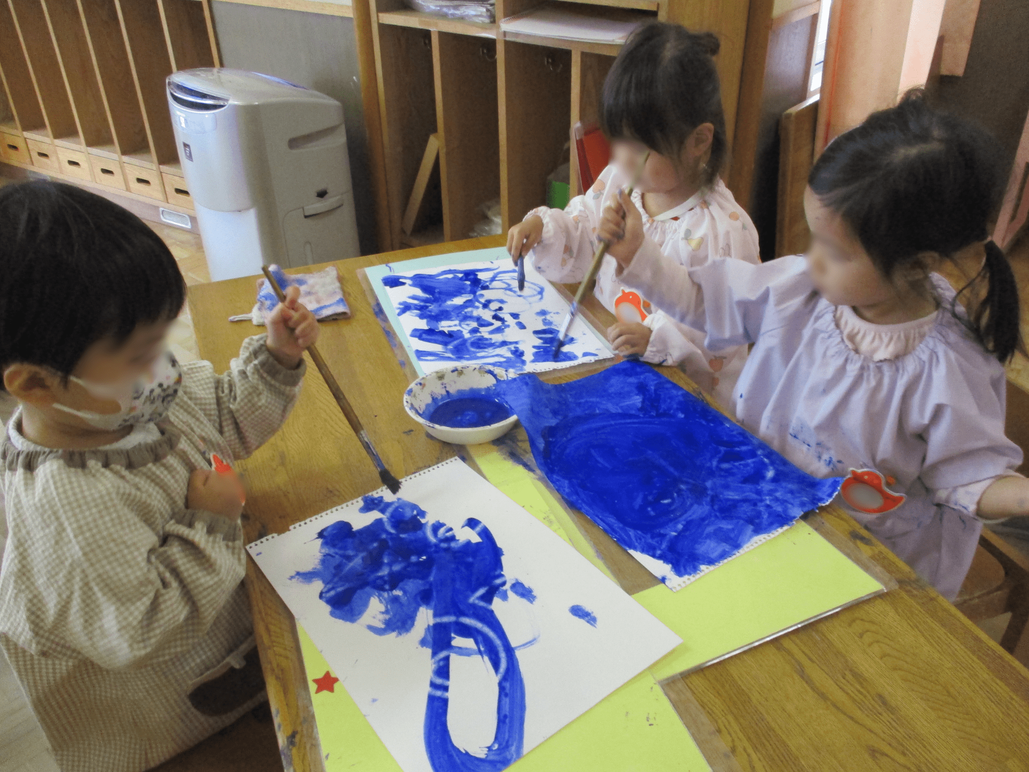 はじき絵だけど、、、