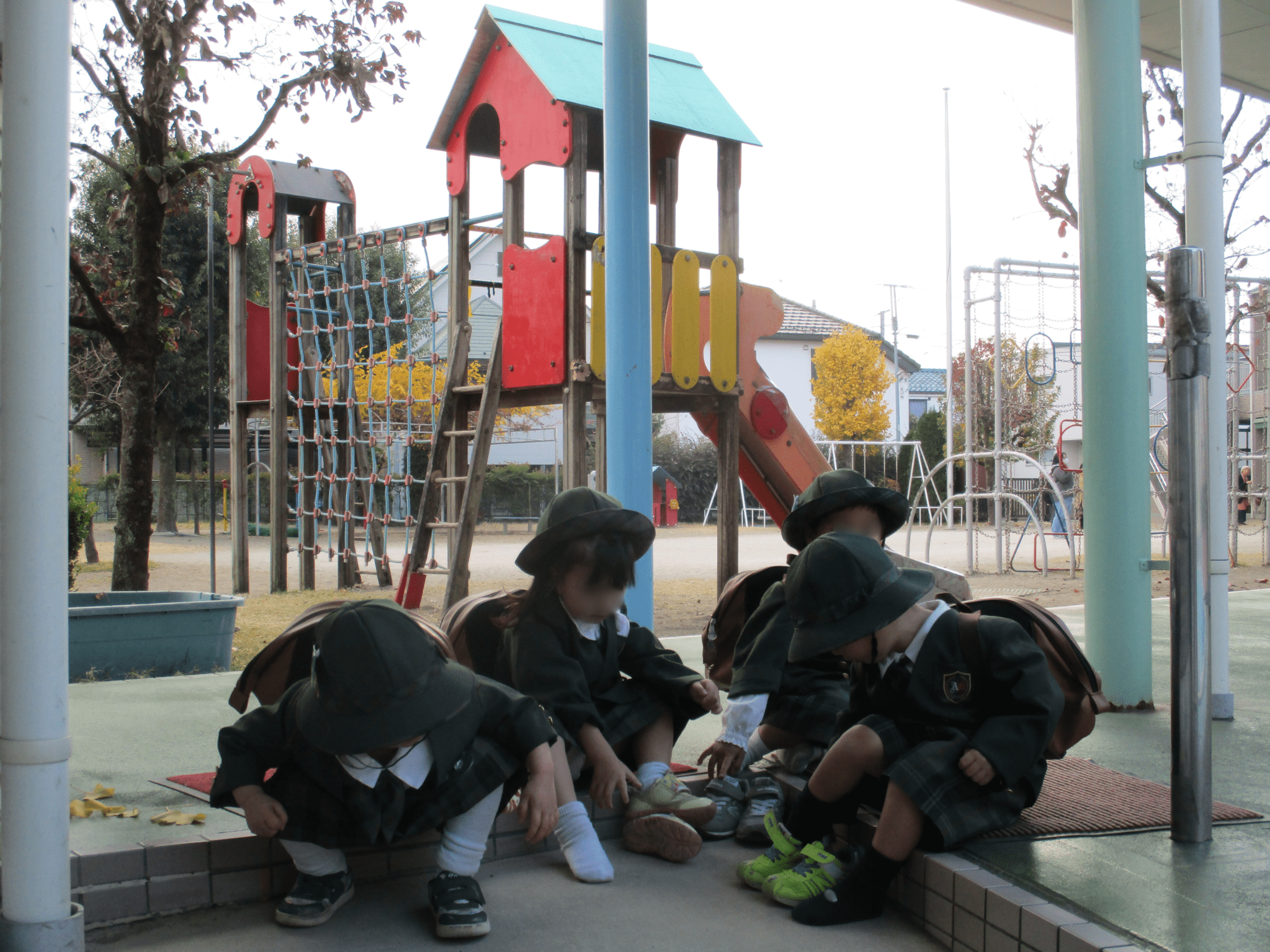 バスに乗る子どもたち🚌