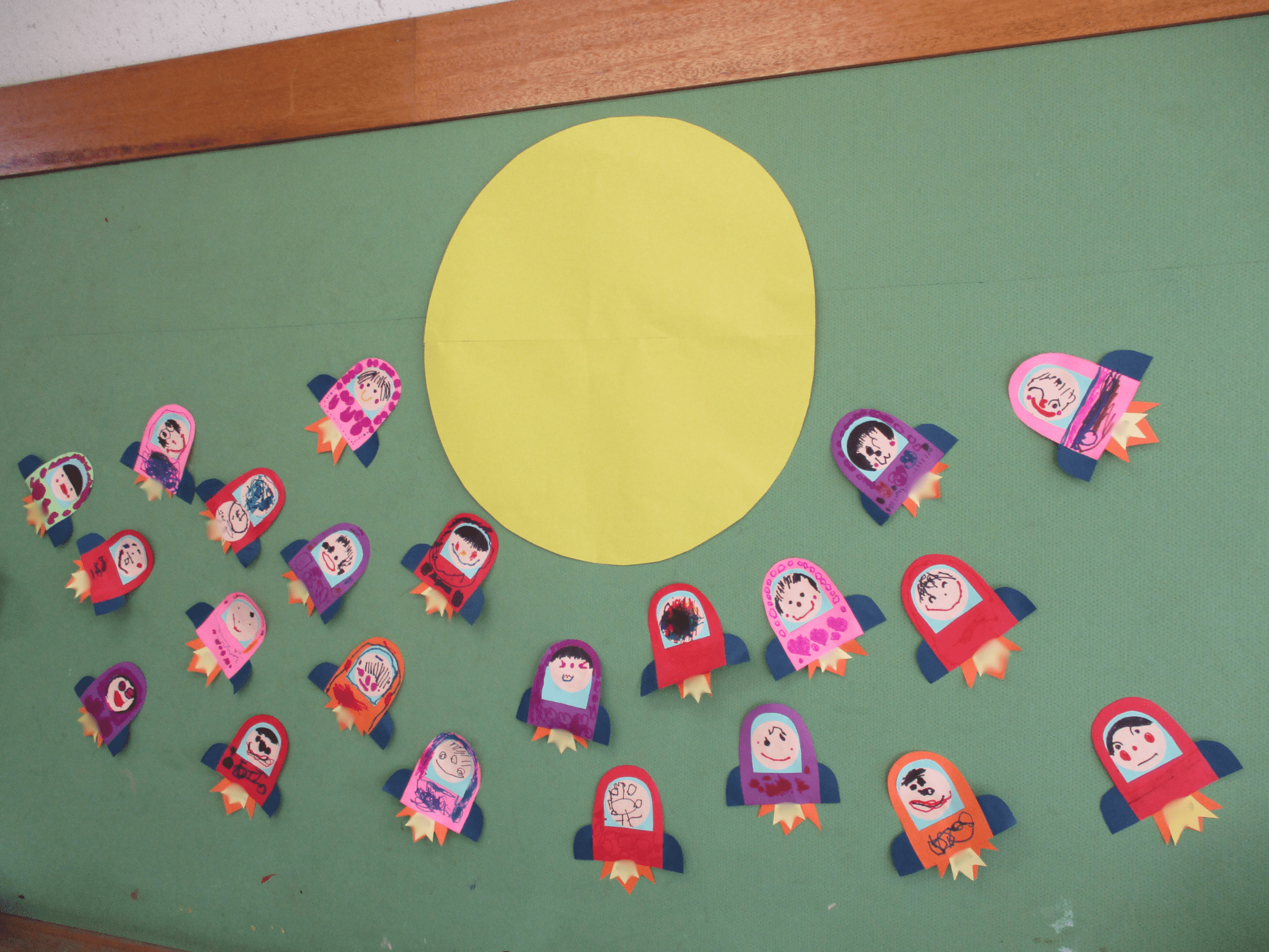 年少さんの壁面🚀