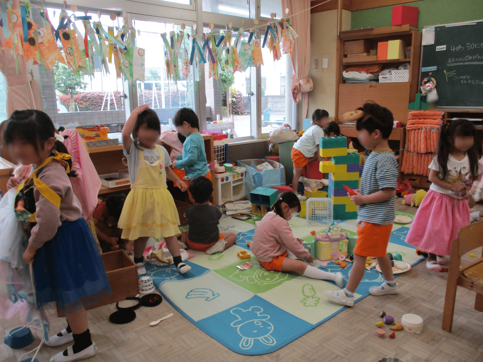 お部屋あそび♪